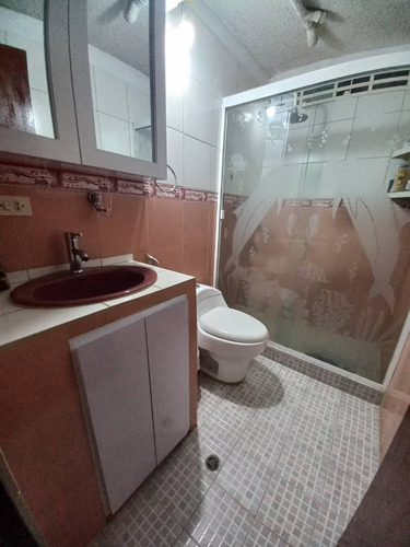 Imagen 11 de 15 de Casa En Venta Urb. La Rosa Conj. Resd. Campo Alegre