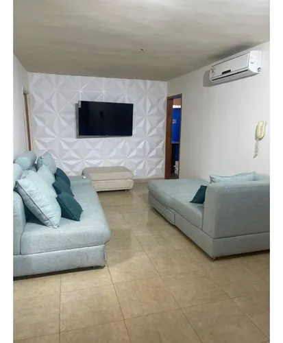 Terrazas Del Club Hipico