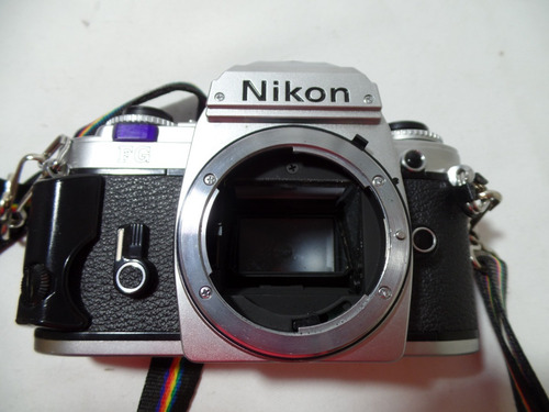 Câmera Nikon Fg - Japonesa