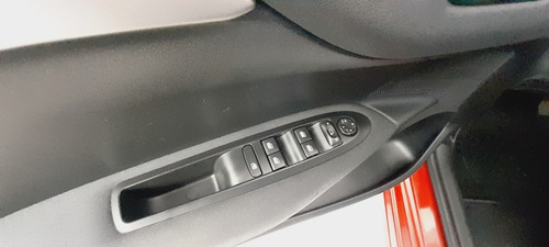 Imagen 3 de 15 de Citroën C4 Lounge 1.6 Tendance At6 Thp 165cv Am16