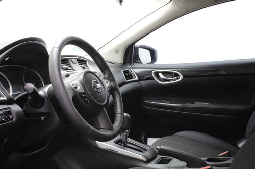 Imagen 9 de 15 de Nissan Sentra 2017 4p Advance Cvt