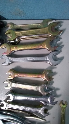 Imagen 1 de 9 de Kit De Herramientas De Primeros Auxilios Para Moto En Oferta