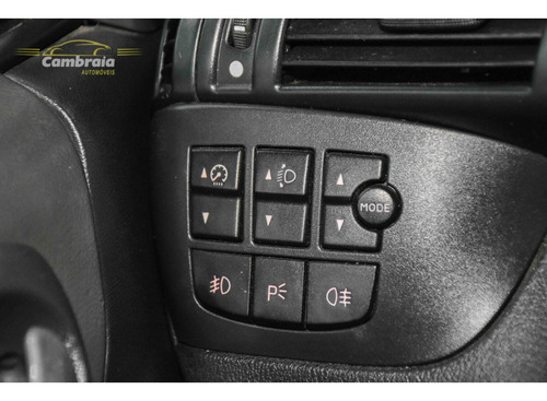 Fiat Stilo 1.8 MPI ATTRACTIVE 8V FLEX 4P AUTOMATIZADO