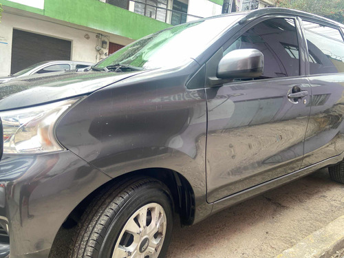 Toyota Avanza 1.5 Le At