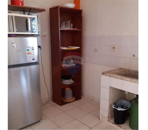 Vendo Departamento Cerca De La Uni: 2 Habitaciones Y 1 Baño