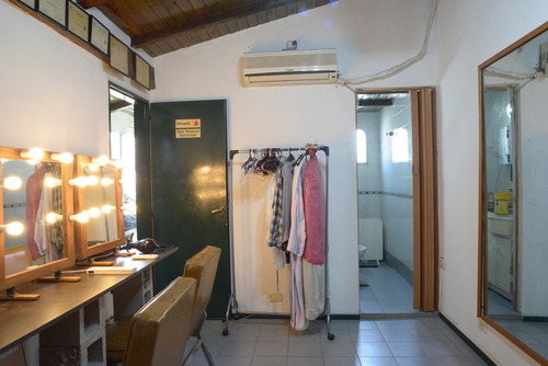 Imagen 5 de 9 de Alquiler Estudio Fotográfico / Video -jardin Con Pileta