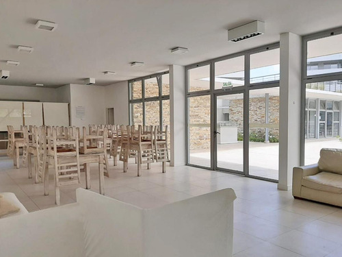 Imagen 6 de 7 de Cochera En Venta En Condominio Civis - Magallanes Al 1700 -escobar