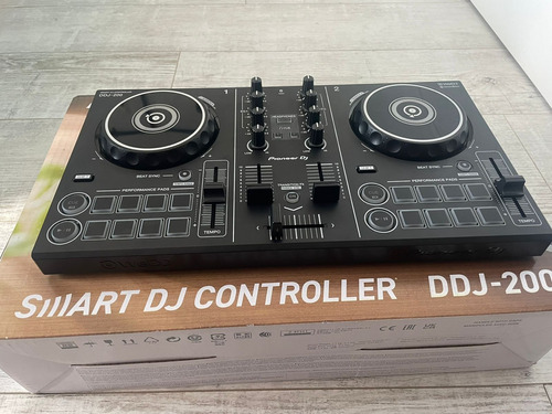 Pioneer Ddj 200