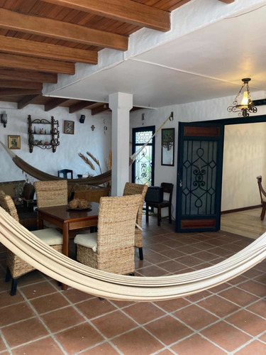 Imagen 2 de 19 de Casa Quinta En Venta Exclusiva En Gardens