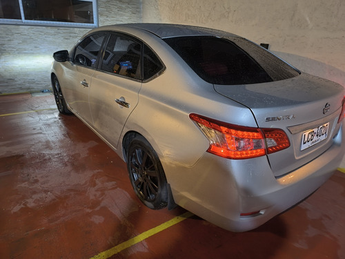 Nissan Sentra 1.8 Exclusive Navi At