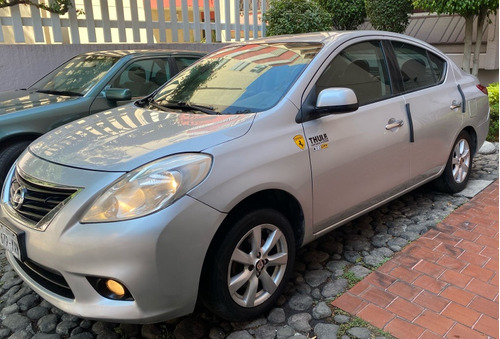 Nissan Versa 1.6 Exclusive At