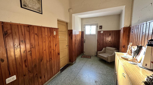 Venta Casa 3 Ambientes Mas Ph, Multifamiliar A Reciclar En Lomas Del Mirador, La Matanza