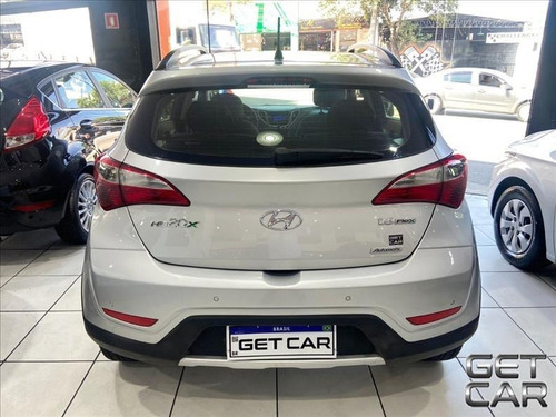 Imagem 4 de 8 de Hyundai Hb20x Hb20x 1.6 16v Style Flex 4p Automatico