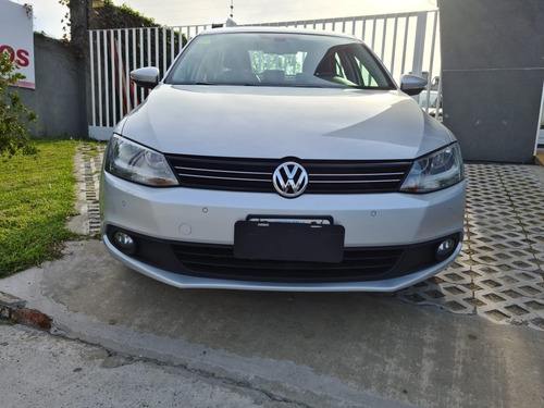 Volkswagen Vento 2.5 Luxury Triptronic 2011 Sarthou