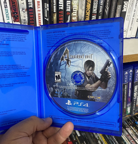 Resident Evil 4 Ps4 Original Físico !! (Usado)