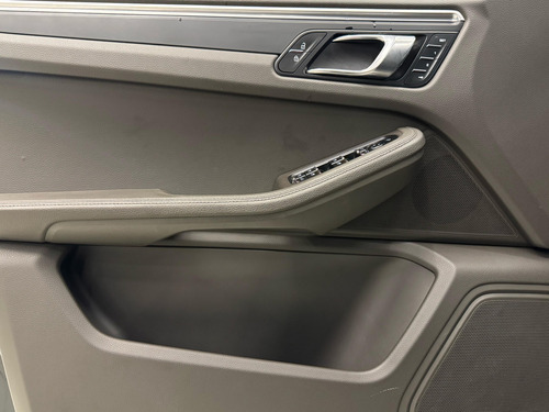 Porsche Macan 2.0 16V GASOLINA 4P AUTOMÁTICO