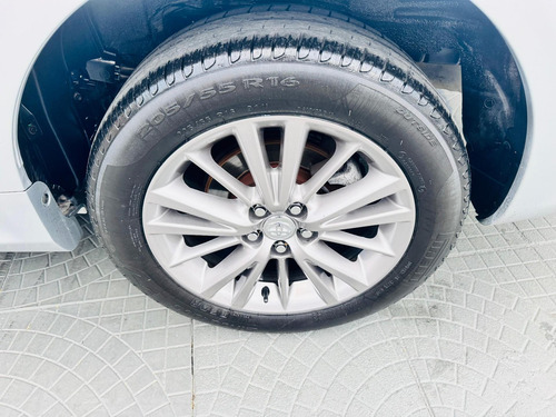 Toyota Corolla XLi 1.8/1.8 Flex 16V Aut.