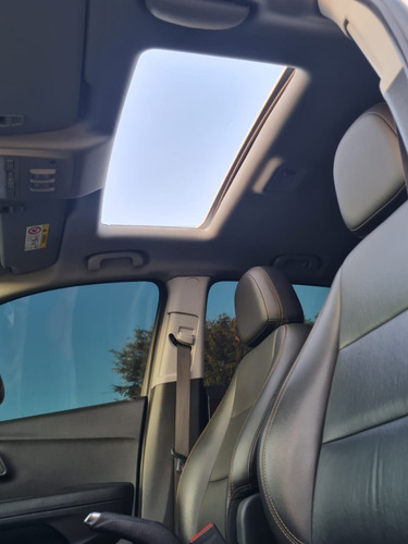 Imagem 5 de 8 de Chevrolet Tracker