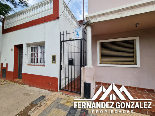 Venta O Permuta De Ph De 2 Amb. En Lanus Oeste Con Patio Y Sin Expensas.