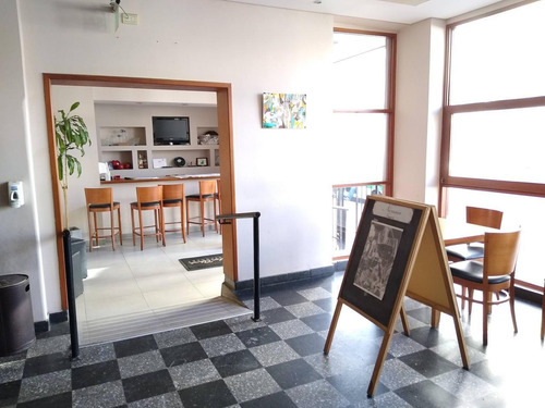 Imagen 4 de 14 de Local En Venta En La Plata Calle 42 E/ 4 Y 5 - Dacal Bienes Raices