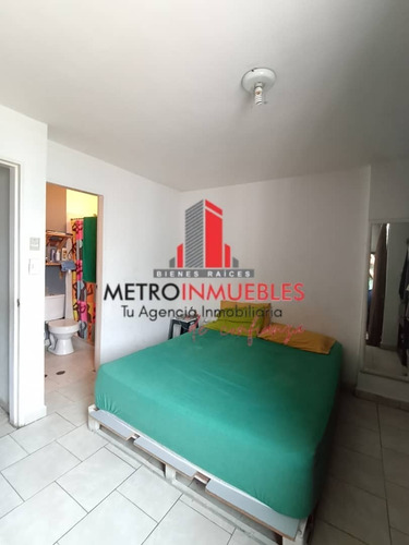 Imagen 7 de 10 de Apartamento En Venta Comoda Distribucion Pozo De Agua Gas Directo