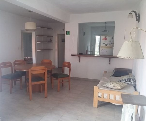 Imagen 3 de 14 de Casa Gualeguaychu Entre Rios 8 Cuadr. Del Centro Y Costanera