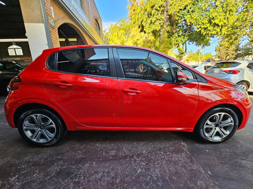 Peugeot 208 1.6 Active