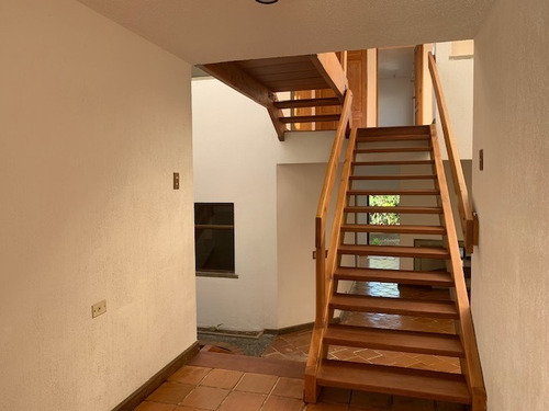 Imagen 3 de 14 de Casa En Venta En Zona 3 Colonia Lo De Bran Ciudad Guatemala