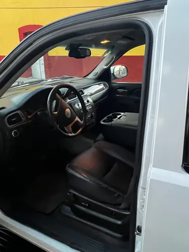 Chevrolet Suburban A Tela Aa At