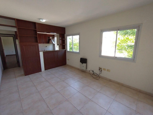 Imagen 7 de 18 de Departamento En Alquiler En La Plata Calle 10 Esq 36 Dacal Bienes Raices