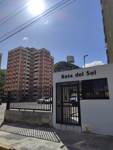 En Venta Cómodo Apartamento Ubicado Urbanización La Vaquera Guarenas