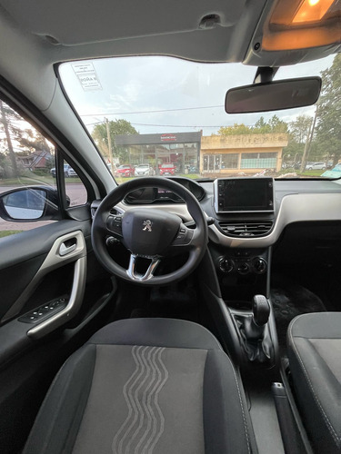 Peugeot 2008 1.6 Allure