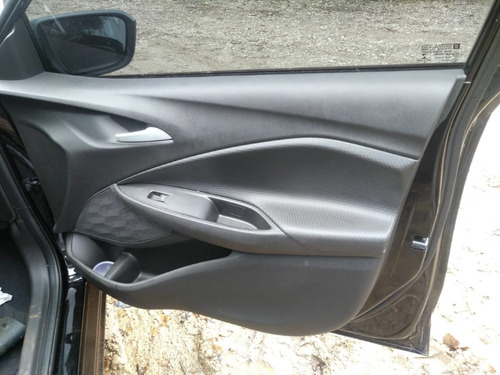 Imagem 9 de 11 de Sucata Chevrolet Onix Plus 2020 Para Retirada De Peças.