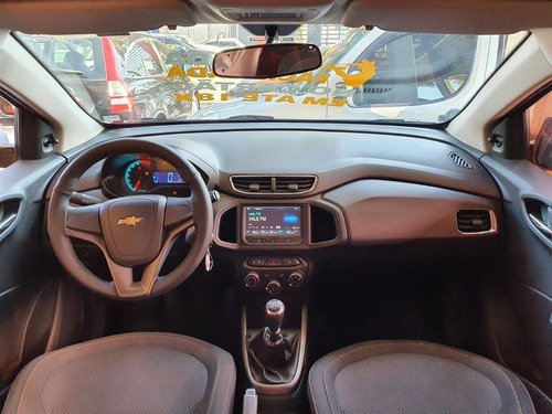 Imagem 4 de 8 de Chevrolet Onix 1.4 Lt Flex Mec