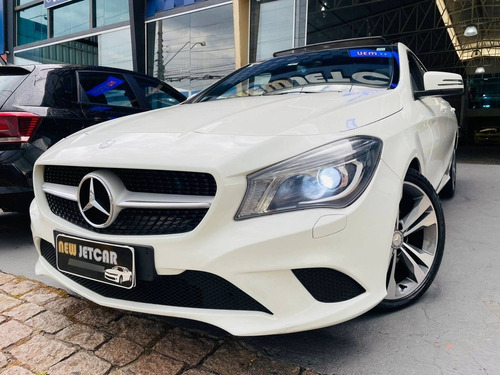 Imagem 4 de 15 de Mercedes-benz Cla 200 1.6 First Edition Turbo Gasolina 4p