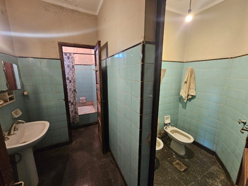 Venta Casa Sobre Av. Ejercito Del Norte 400 - Oportunidad