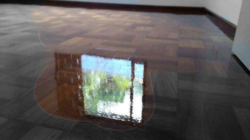Imagem 3 de 5 de Piso De Madeira