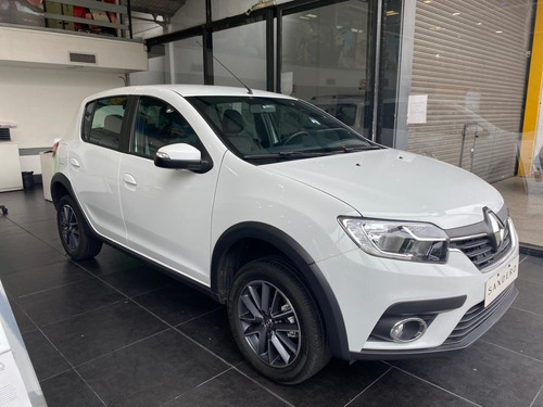 Imagen 6 de 10 de Renault Sandero Intens Financia Tasa 0% $1.600.000(ev)