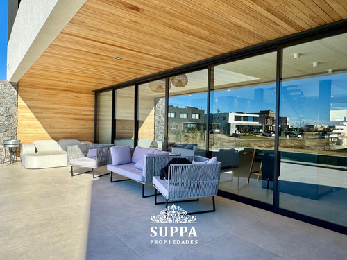Casa En Venta Puertos Del Lago