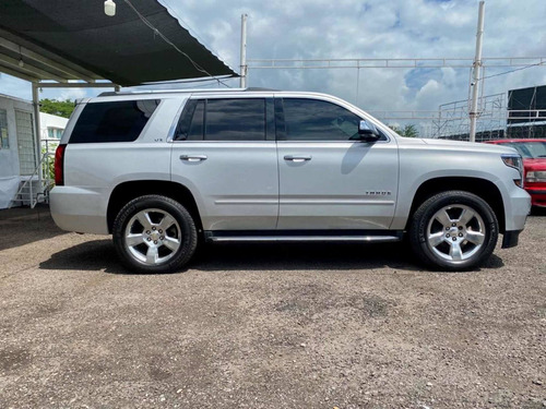 Imagen 12 de 15 de Chevrolet Tahoe 5.3 Ltz V8 4x4 At 2015