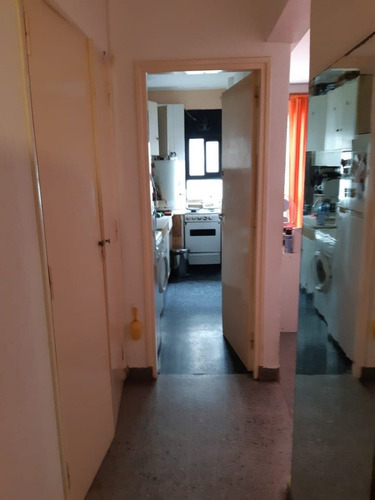 Vendo Departamento 2 Ambientes Zona Centro