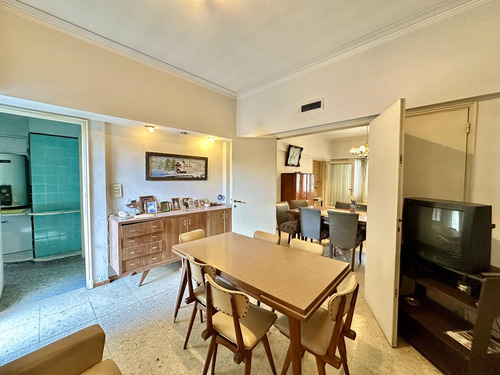 Casa En Venta 4 Ambientes En Dos Plantas En Temperley