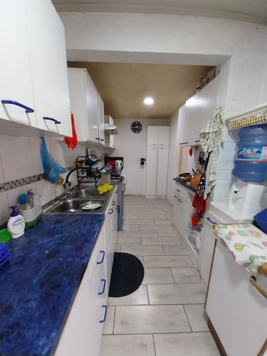 Casa En Venta De 3 Dorm. 2 Baños, En Puente Alto