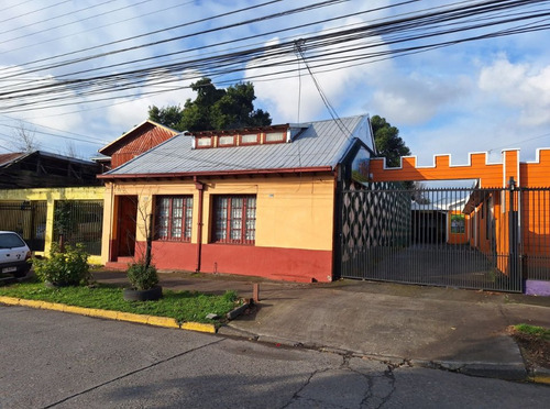 Casa Con 511 M2 A 4 Cuadras Del Centro De Los Ángeles