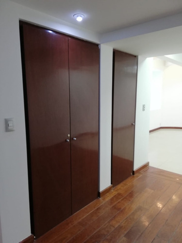 Imagen 8 de 14 de Oficina Amplia Con Vista En Renta En Wtc, Col. Nápoles. Cuenta Con 4 Espacios Independientes Mas Área De Coworkig. 95.43 M2