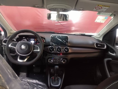 Imagem 12 de 14 de Fiat Cronos 1.8 E.torq Flex Precision At6