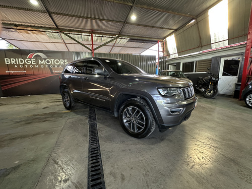 Jeep Grand Cherokee Laredo 2019 3.6 V6 2 Dueños