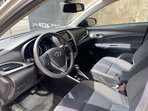 Imagem 6 de 10 de Toyota Yaris Yaris Sedan 1.5 Xl Plus Tech Cvt Cvt