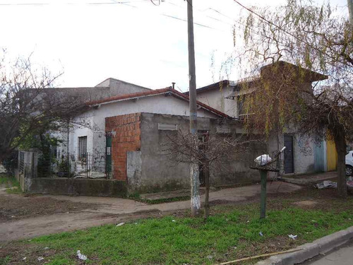 Imagen 8 de 8 de Local Con Vivienda En Venta En Ituzaingo Sur