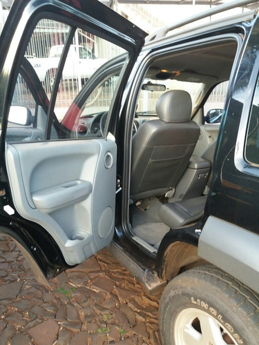 Jeep Cherokee Ano V6 2006